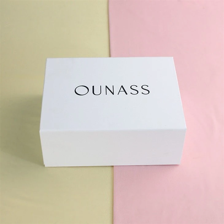Large White Magnetic Box