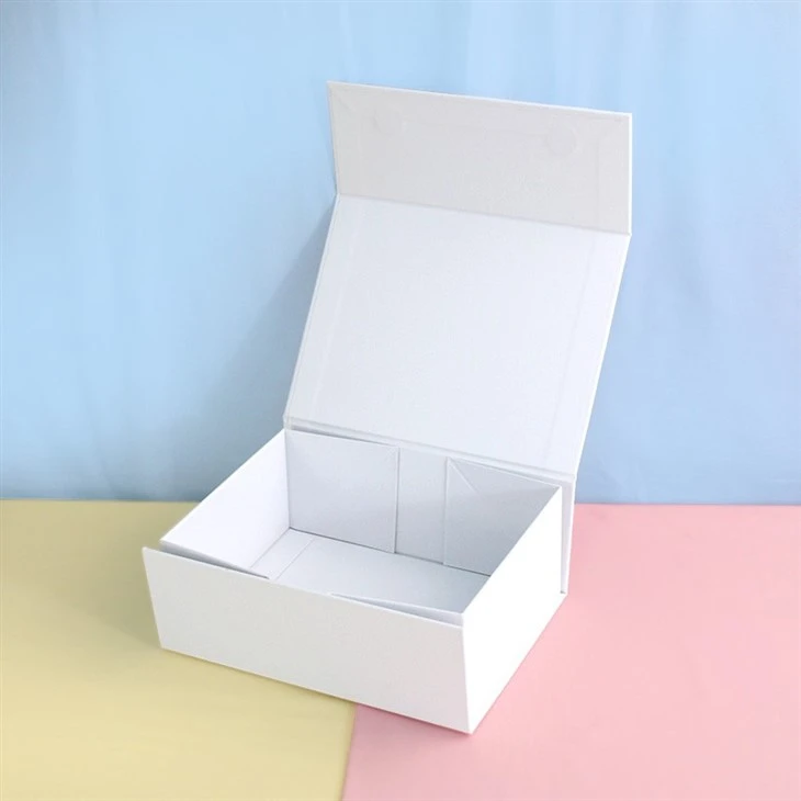 Large White Magnetic Box
