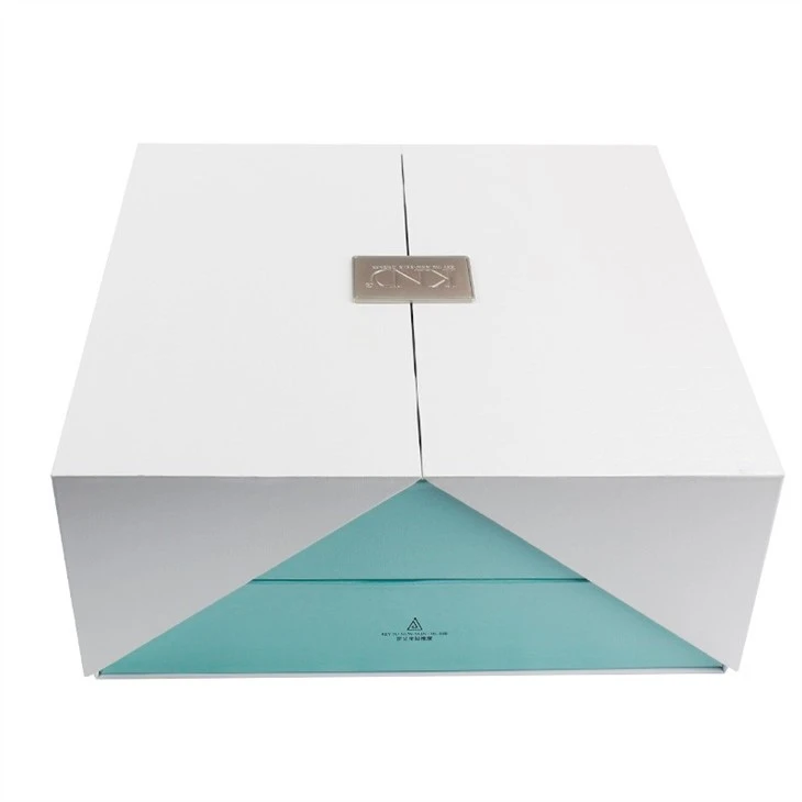 Custom Essential Oil Boxes